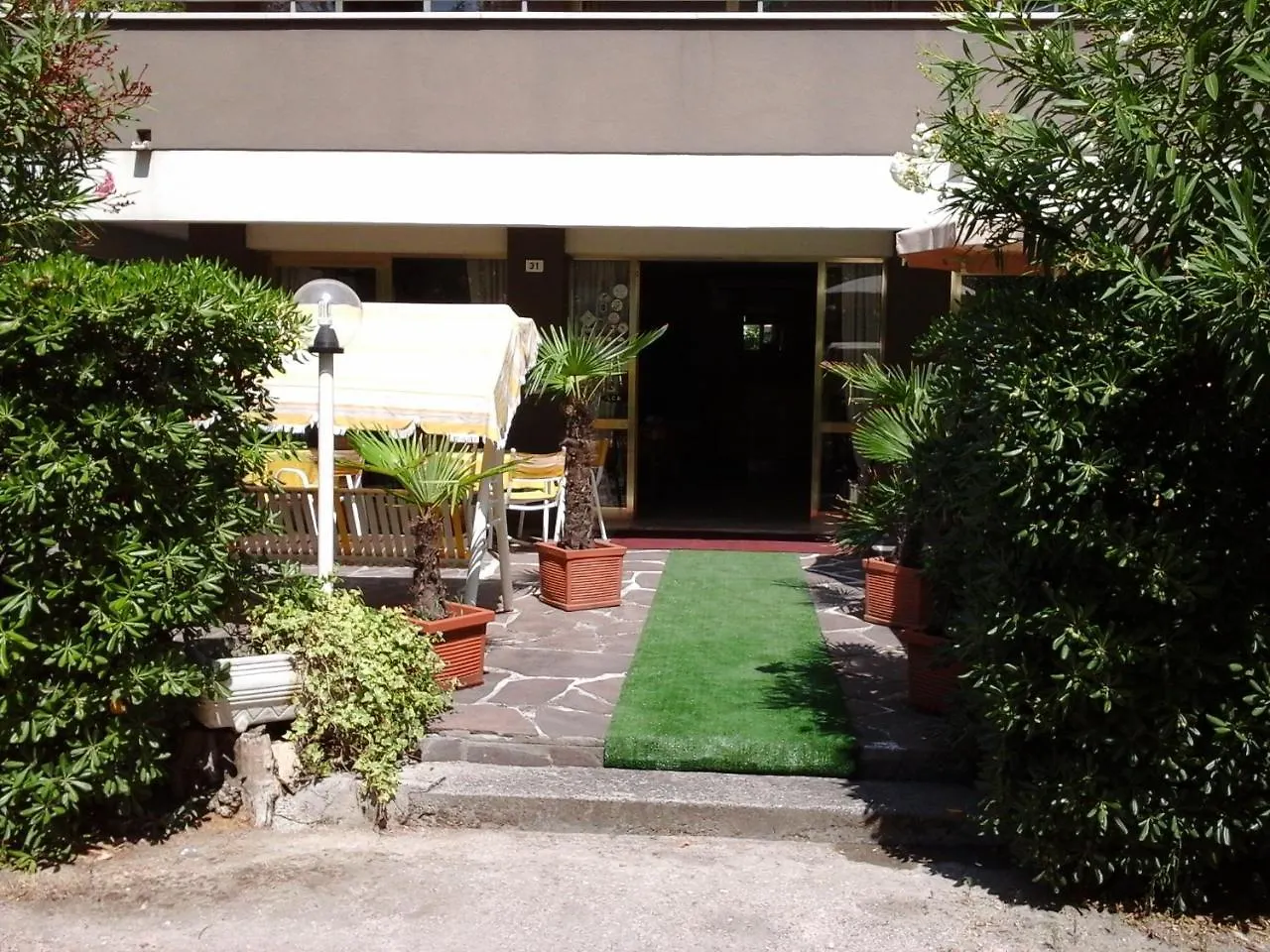 **  Hotel Terrasse Cesenatico Italy